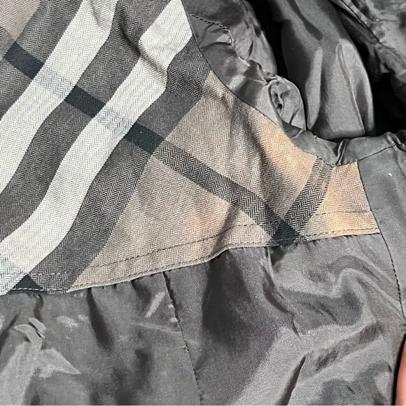 Burberry Brit women’s pea coat - Picture 5 of 7